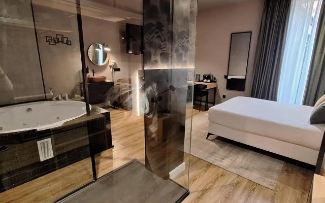 Saman Boutique Hotel