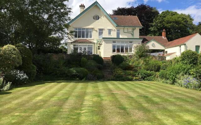 Large 2 ensuite bedroom flat with lovely views