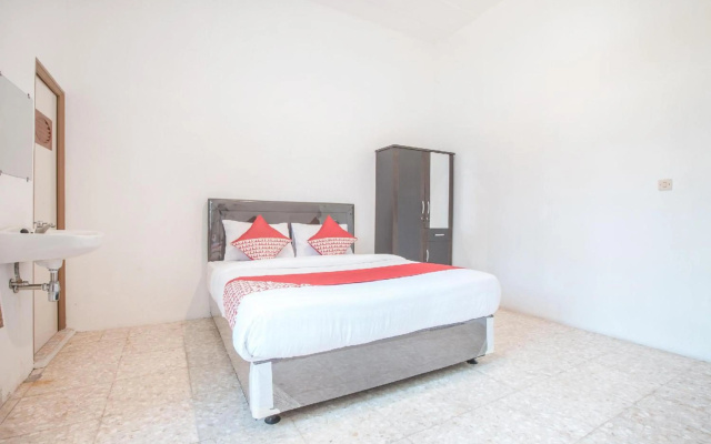 Capital O 332 Residence G17 Kemang – Guest Rooms – Jakarta