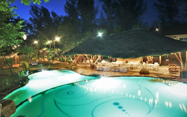 Dugong Village-Green Hotel