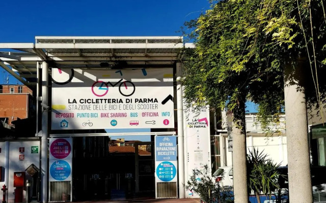 PARMA EXPRESS Alloggio & Parcheggio