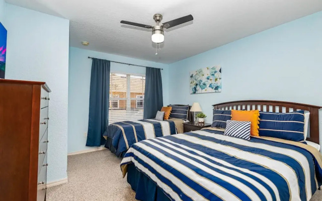 Fantastic Townhouse With a Themed Room Near Disney by Redawning