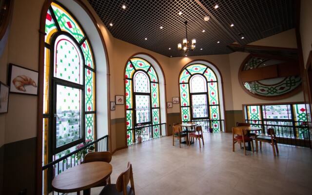 Saat Meydani Hotel