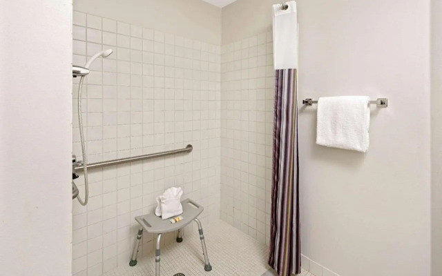 La Quinta Inn Naples East I-75