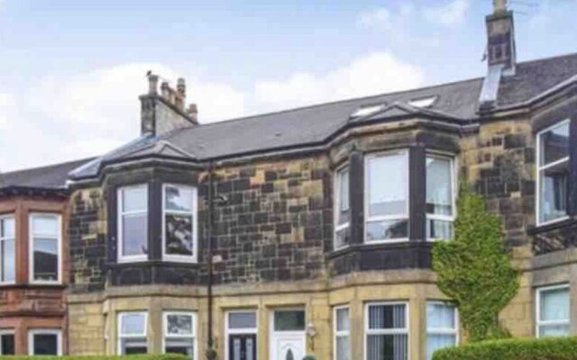 Ground Floor Victorian Apartment