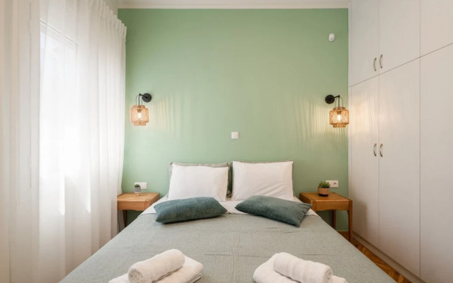Modern Luxurious Apartment in the Heart of Athens