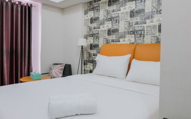 Contemporary Studio Room at Casa De Parco Apartment