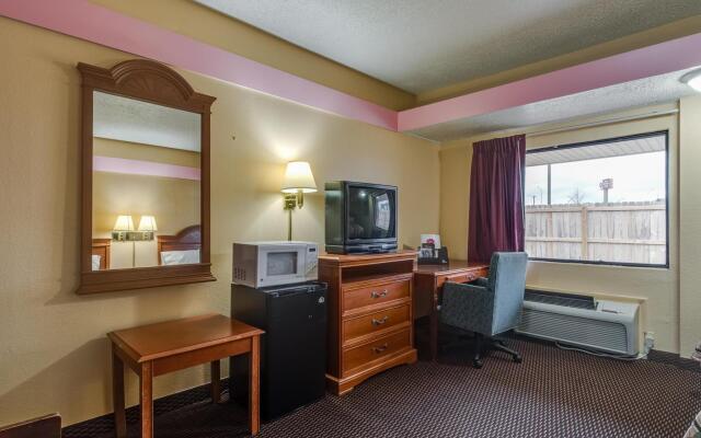 Travelers Inn Midwest City