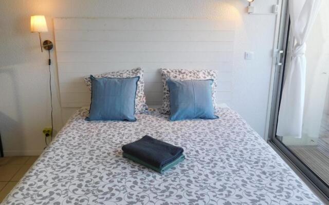 Studio 43 climatisé terrasse vue mer