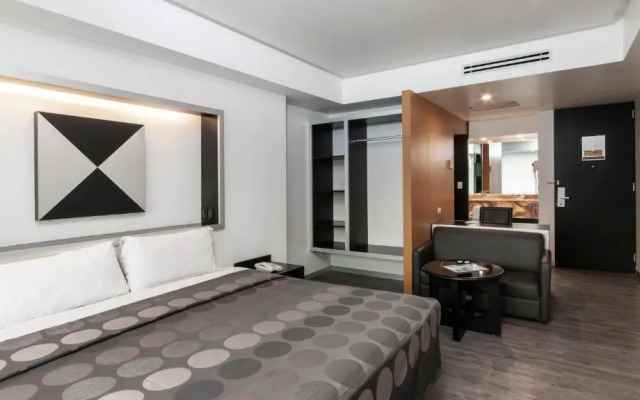 Hotel Harare
