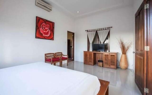 4 Bathroom Private Pool Villa near Seminyak Beach Bali