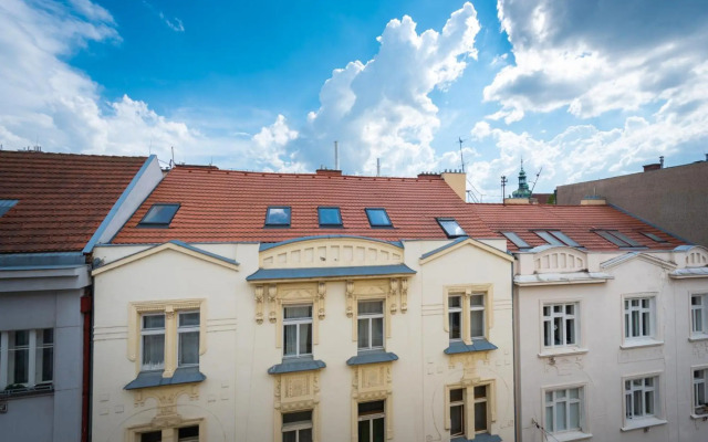 Modern apartment few steps from centre