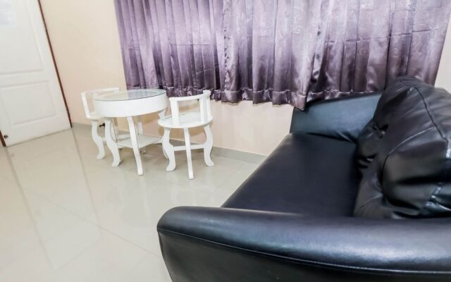 Nida Rooms Railroad 11 Hotel at T-Residence