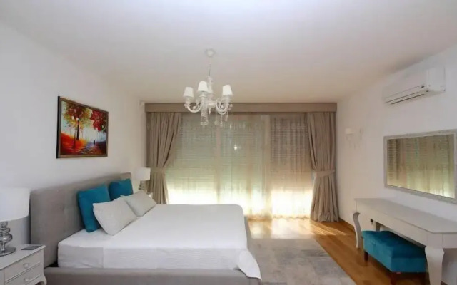Turgutreis Villa Beaton 5 Bedrooms