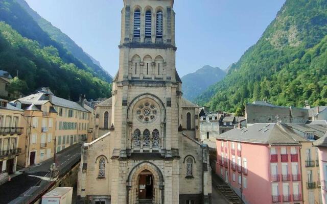 Appartement Cauterets, 3 pièces, 4 personnes - FR-1-234-144