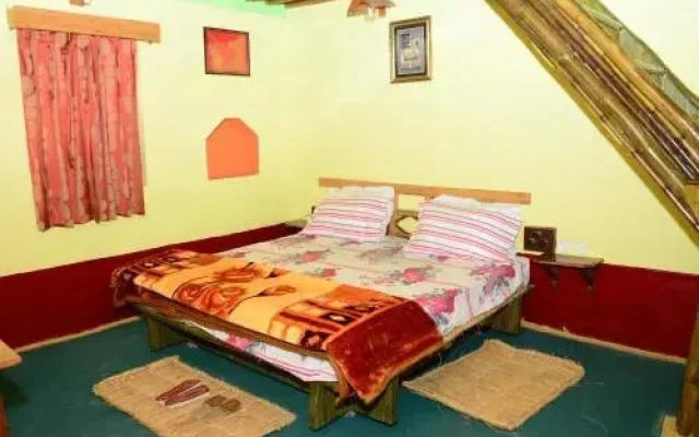 Himachal Heritage Village By Upvan