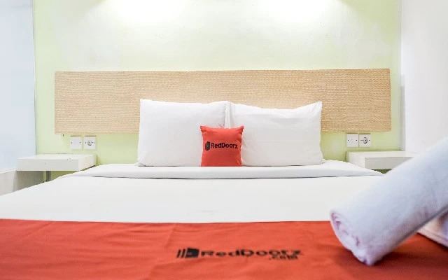 RedDoorz Plus @ Sunrise Hotel Sanur
