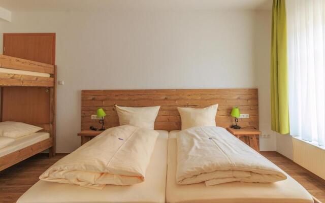 Landhotel Gary