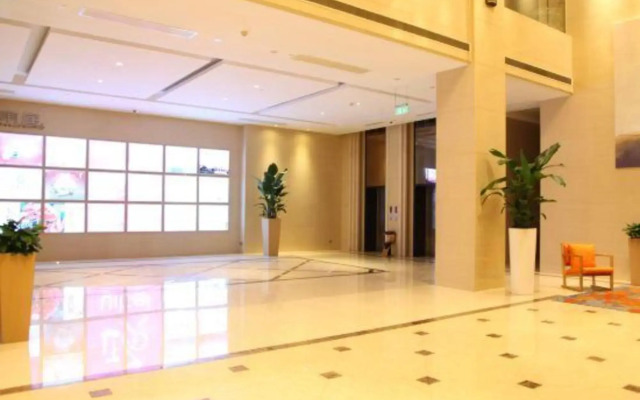 Shanghai Heyi Hotel (Shanghai Hongqiao Qilin Road Subway Station)
