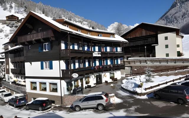 Kristiania Small Dolomites Hotel