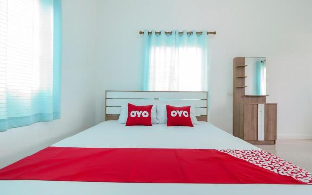 OYO 75339 Full Frame Resort (Vaccinated Staff)