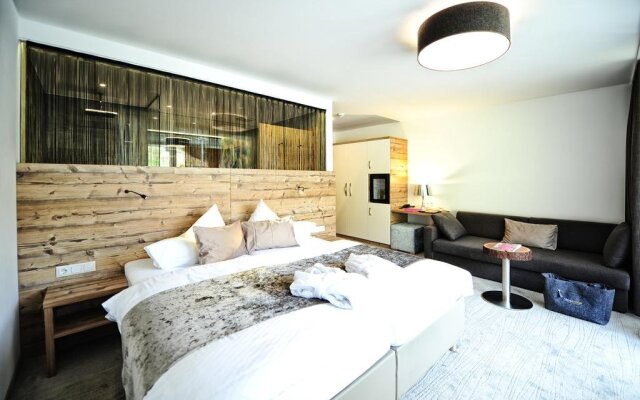 alpslodge LIFE.STYLE.HOTEL.FISS