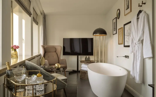 The Nikolai Hotel Hamburg, Leonardo Limited Edition