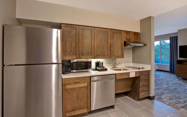 Homewood Suites by Hilton Summerville