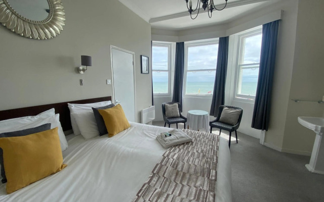 OYO Oban Hotel