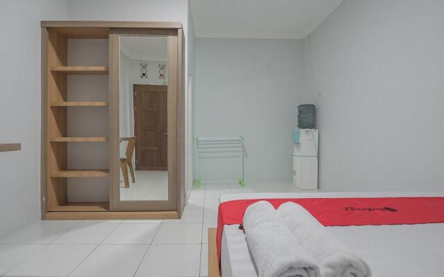 RedDoorz near RSUD Dr. Abdul Aziz