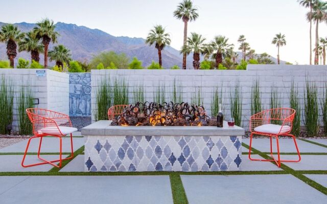 West Elm Pool House 2018