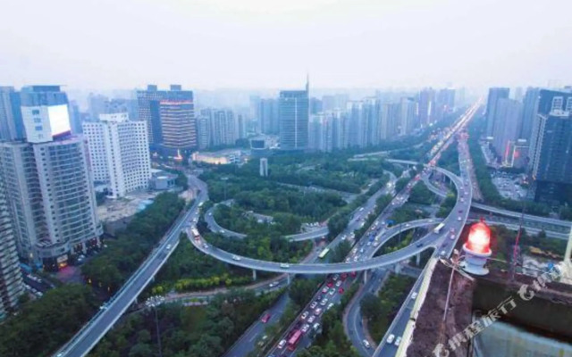 Tianyue Boutique Hotel (Xi'an Daminggongxi Metro Station)