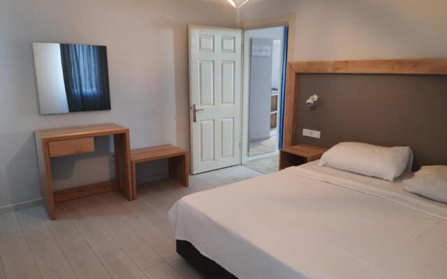 Mesmerizing Flat With Shared Pool in Cesme