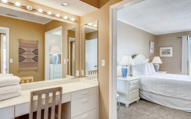 Sandpiper Cove 2133 1 Bedroom Condo by RedAwning