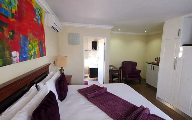Lucolo Palace B&B