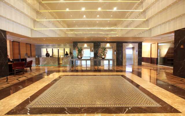 Radisson Blu Hotel Chennai City Centre