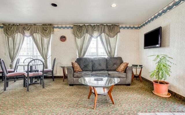 OYO Hotel Wichita Falls I-44 Sheppard Airforce