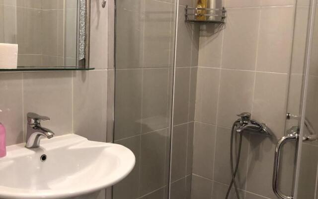 Hotel Real