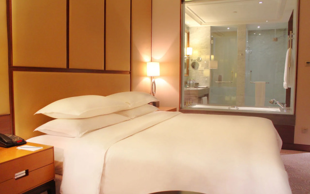 Sheraton Qingdao Jiaozhou Hotel
