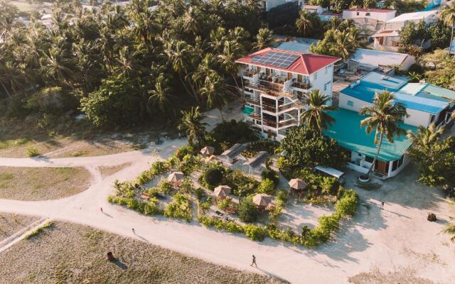 Reef Edge Thulusdhoo