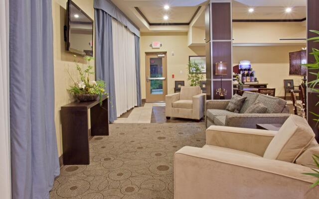 Holiday Inn Express Hotel & Suites BEAUMONT NW by IHG