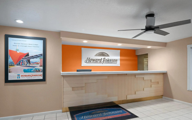 Howard Johnson by Wyndham Modesto Ceres
