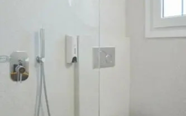 Niki Rooms