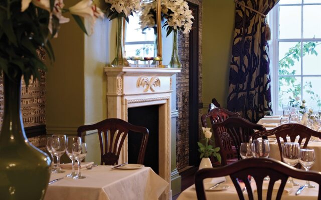 New House Country Hotel