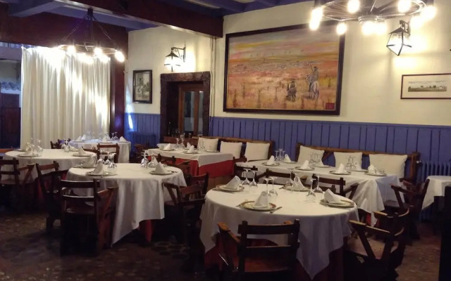 Hotel Meson de Don Quijote