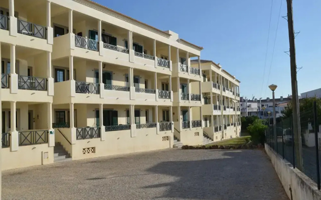 Apartamentos Cravinho