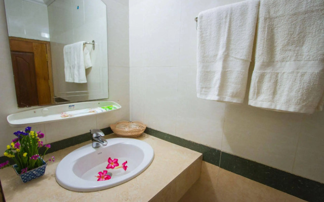 Botoum Hotel