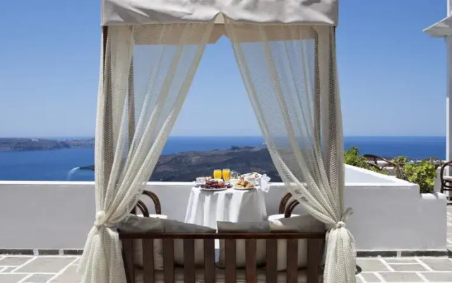 Kastro Suites