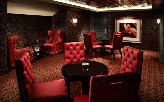 Omni William Penn Hotel