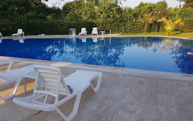 Sapanca Villa Natura Gol Evi